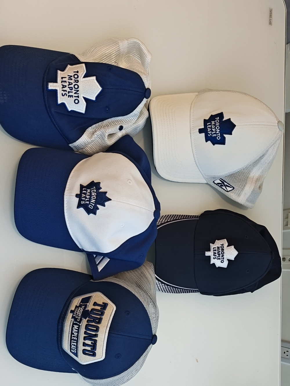 Toronto Maple Leafs Baseball Hats (5)